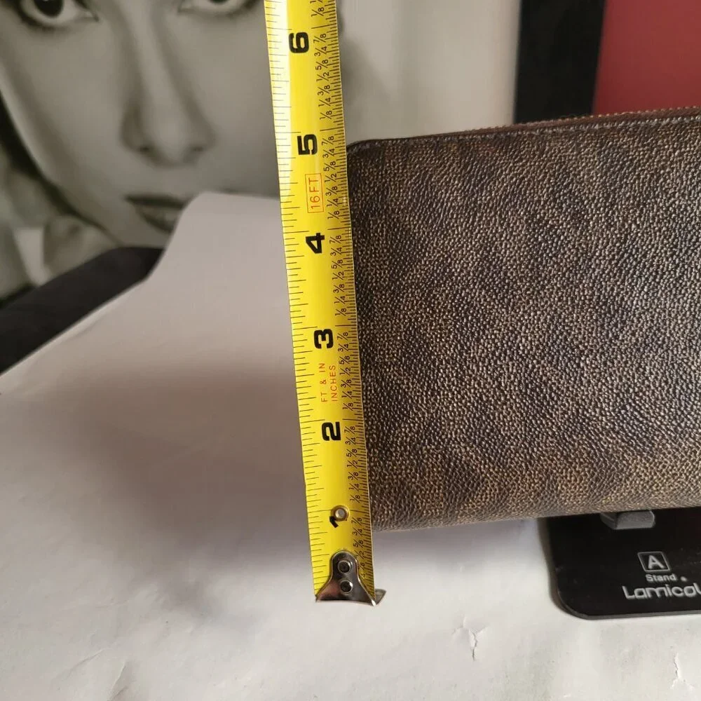 MICHAEL KORS JET SET WALLET CLUTCH CLASSIC STYLE
